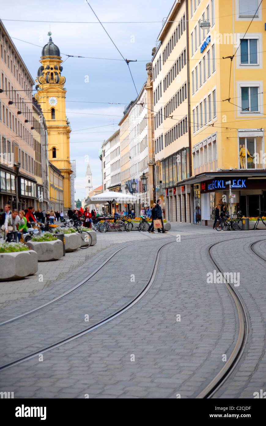 munich-munchen-hi-res-stock-photography-and-images-alamy