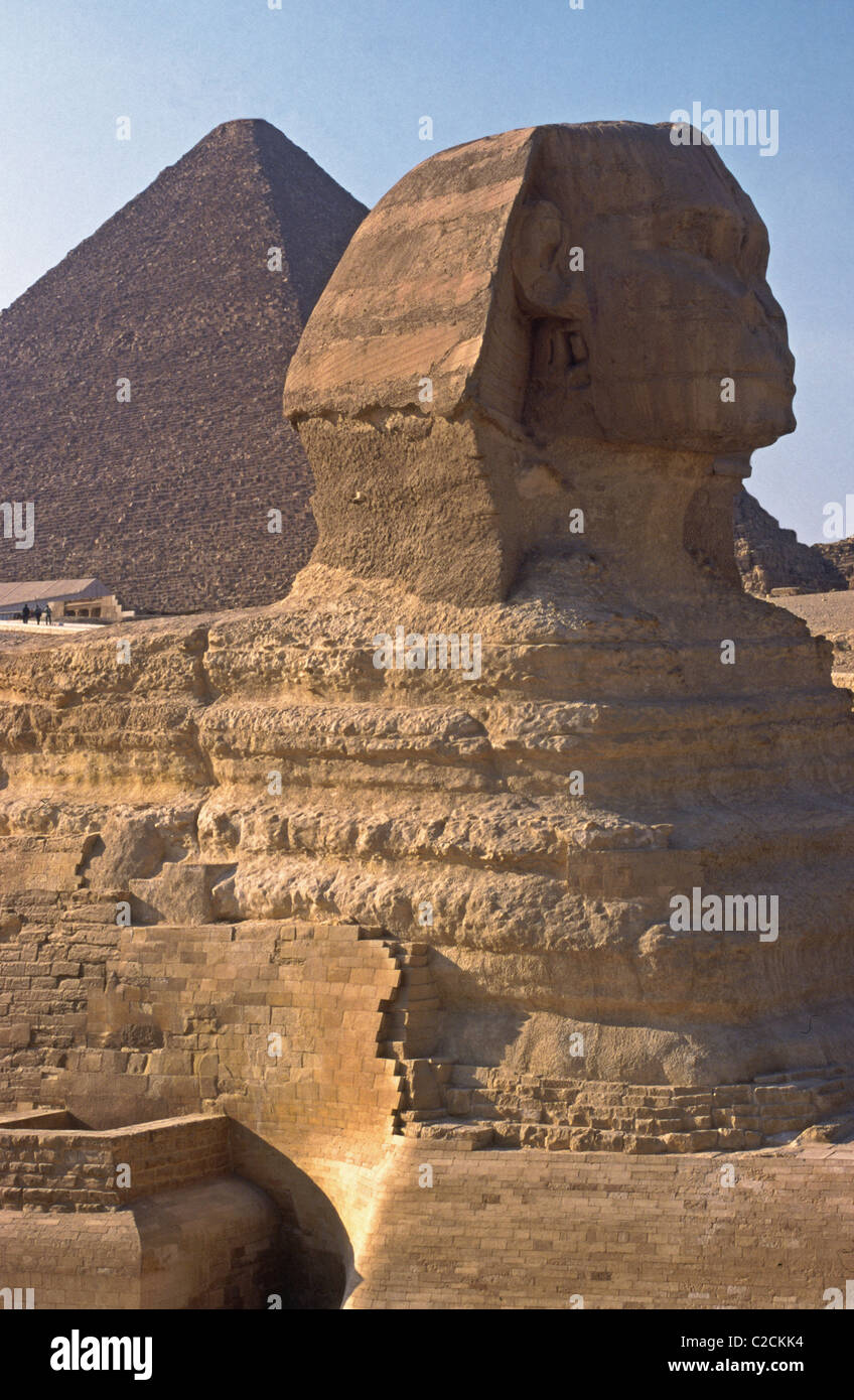 The Sphinx and Cheops piramid. Gizeh. Cairo. Egypt Stock Photo - Alamy