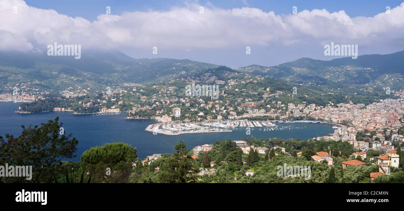 Gulf of tigullio hi-res stock photography and images - Alamy
