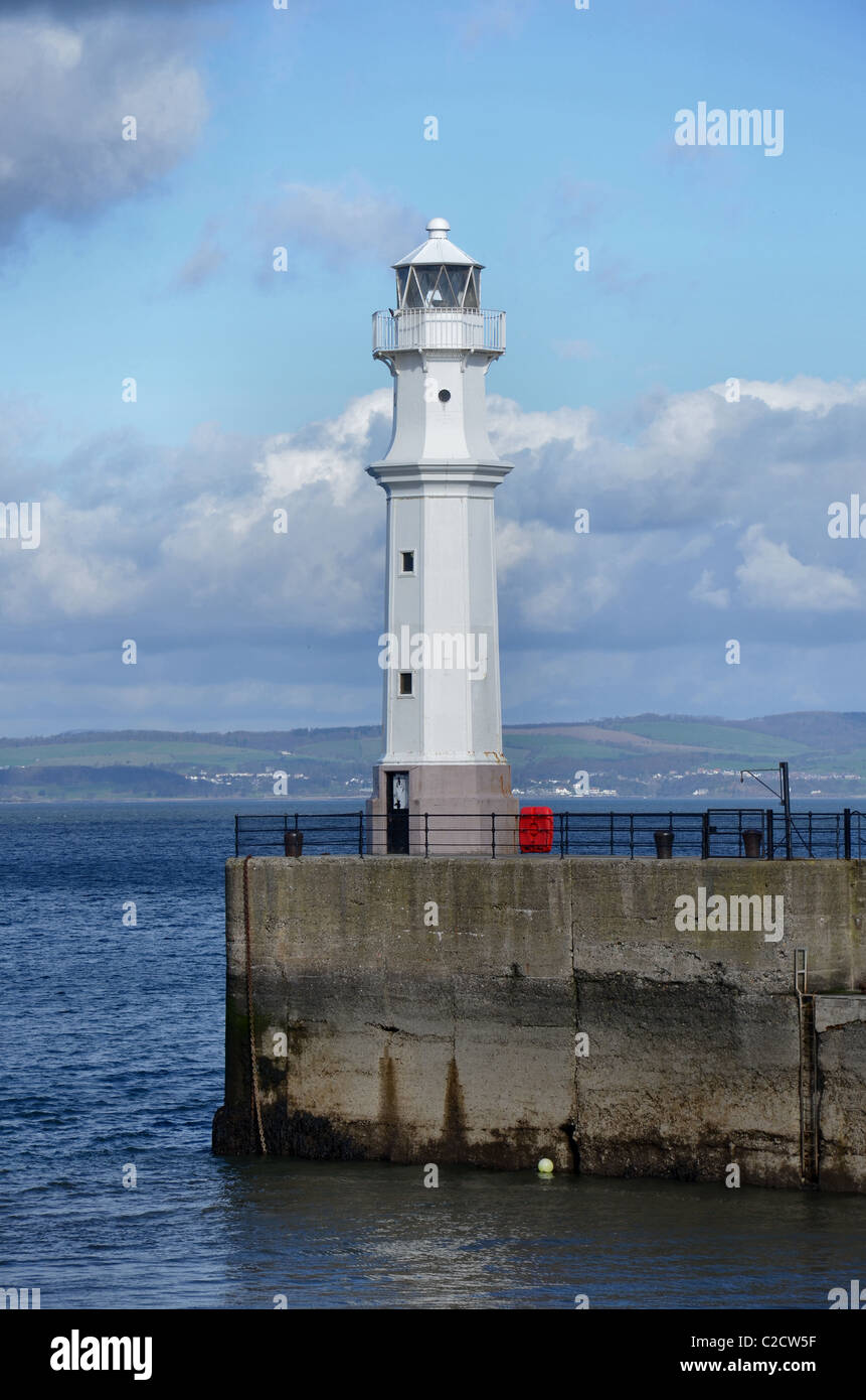 Lighthouse at Newhaven Harbour on the Firth of Forth, Edinburgh, Scotland. Stock Photo