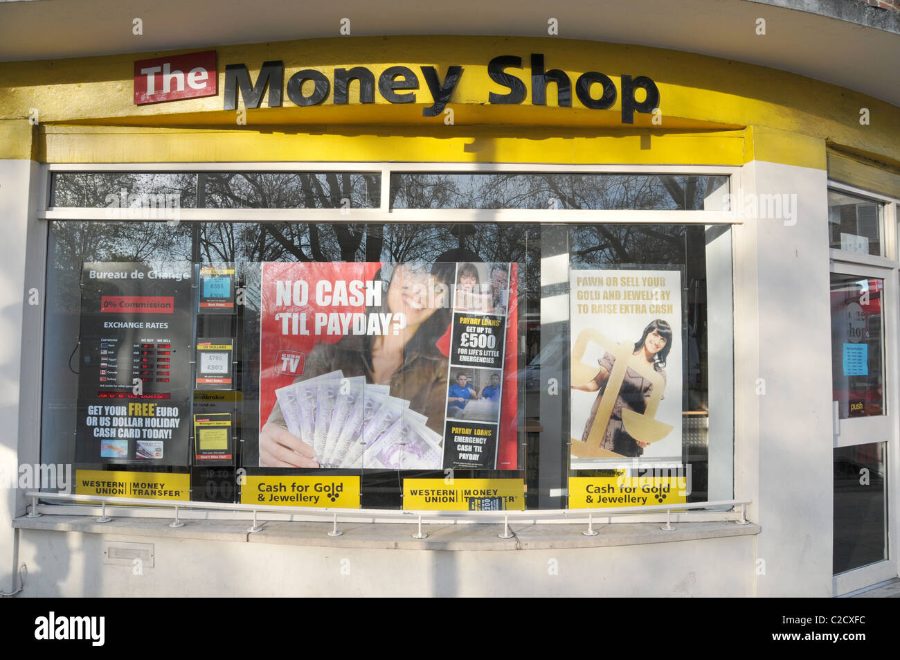 The Money Shop High Street Money lenders payday loans cheques cashed debt loan shark high interest rates debts Stock Photo