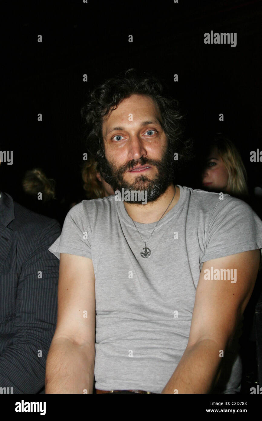 Vincent Gallo Mercedes Benz Fashion Week New York Spring 08 At The Prince George Ballroom Three As Four Front Row New Stock Photo Alamy