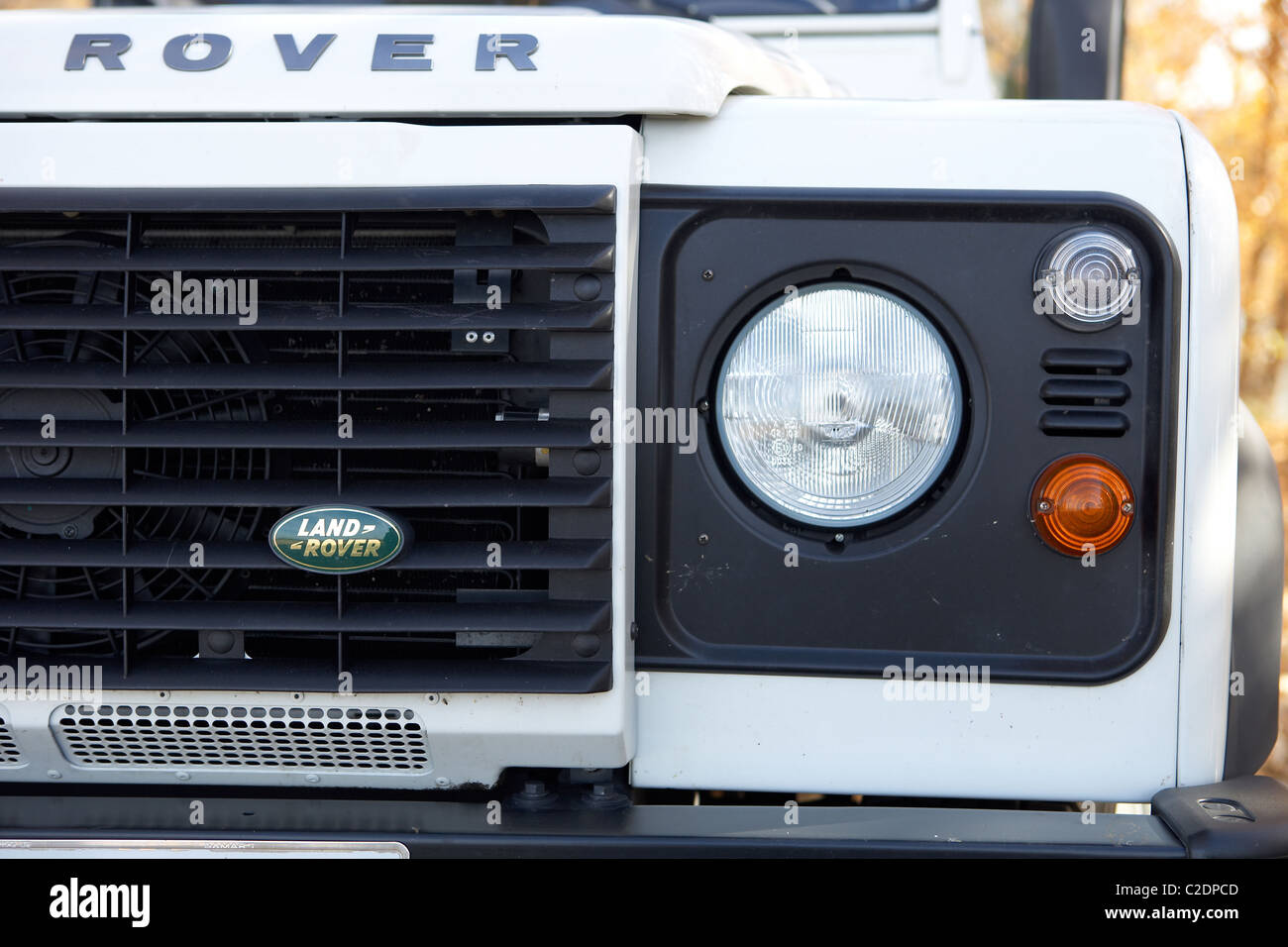 Car land rover defender hi-res stock photography and images - Alamy