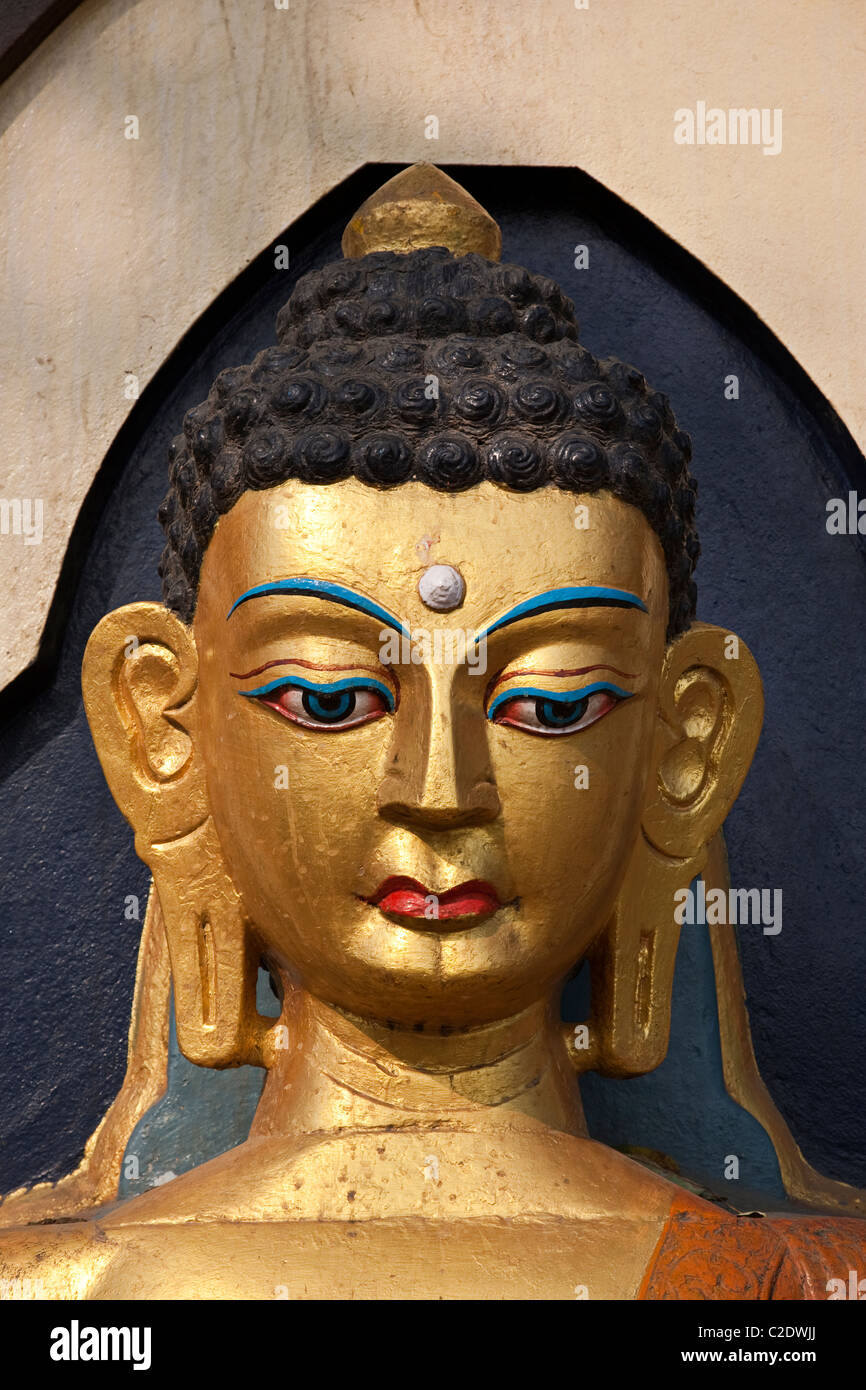 Gold buddha statue kathmandu nepal hires stock photography and images