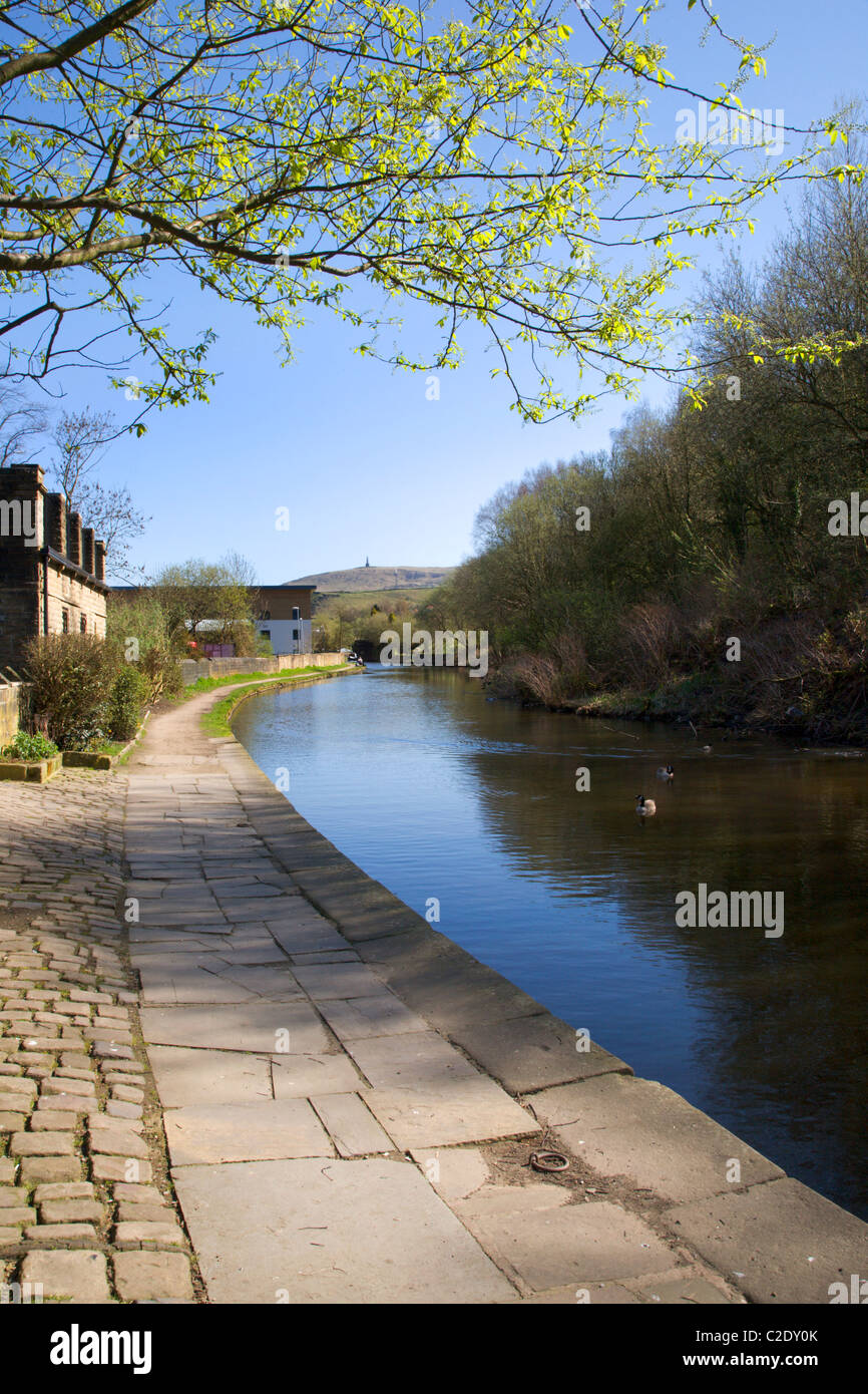 Rochdale Canal with Stoodley Pike in the distance Todmorden West Stock Photo