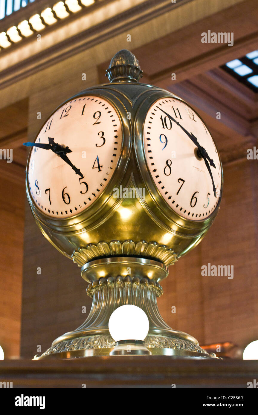 Fourfaced clock on top of the information booth at Grand Central