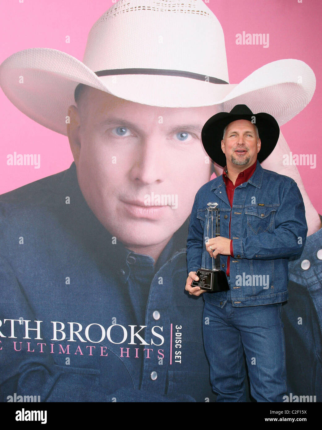 Garth Brooks named BestSelling Solo Artist by the Recording Industry