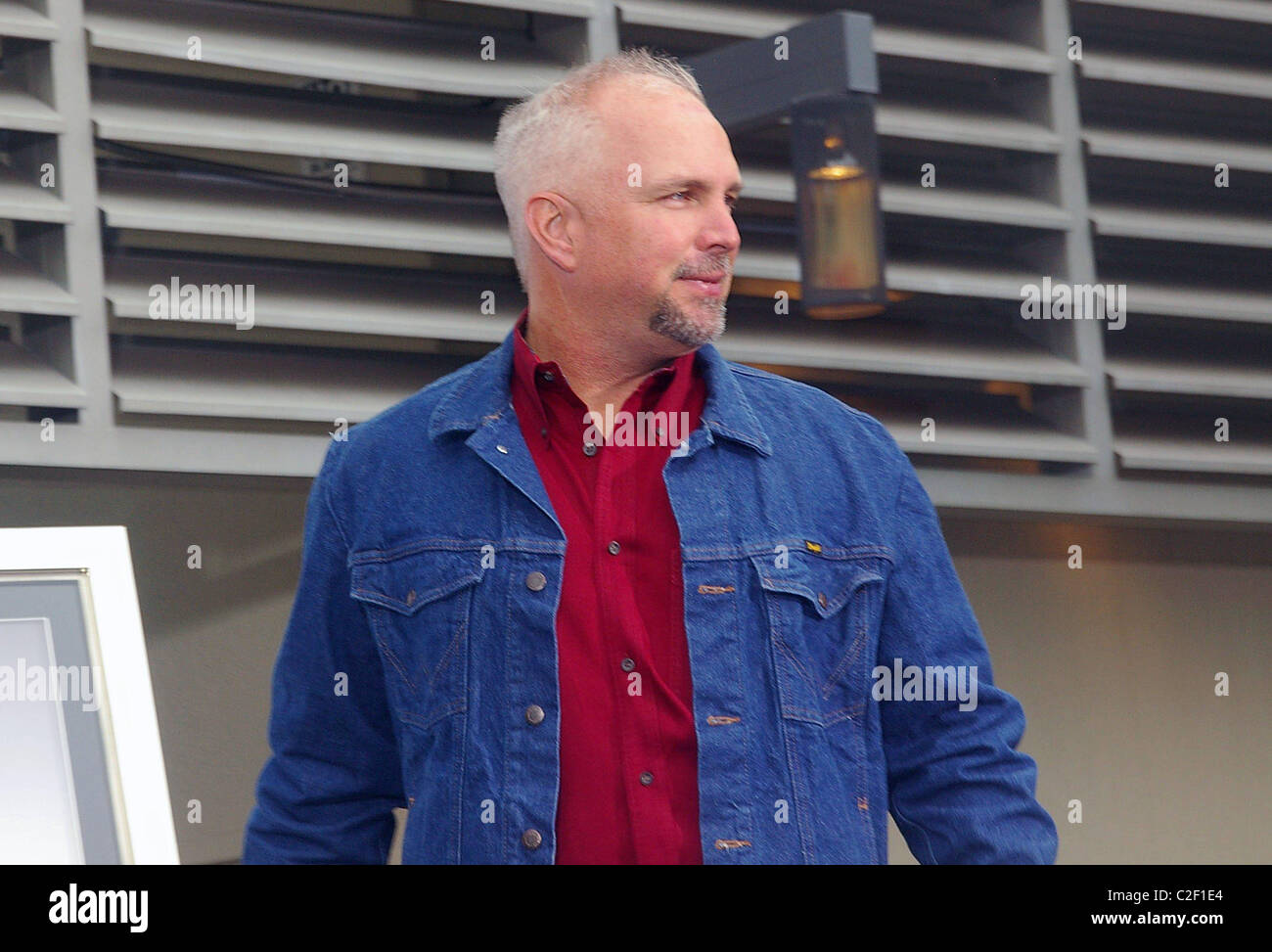 Garth Brooks Hi-res Stock Photography And Images - Alamy