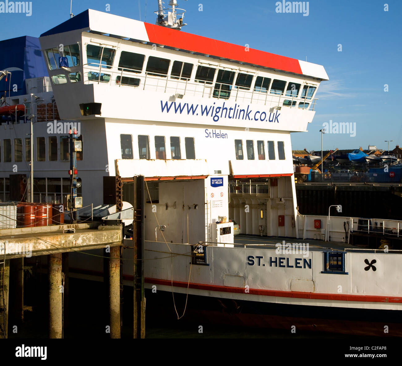 All 100+ Images ferry from portsmouth to isle of wight Stunning