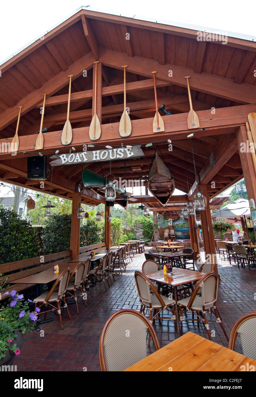 The Great Outdoors Restaurant outdoor patio area in High Springs Florida Stock Photo