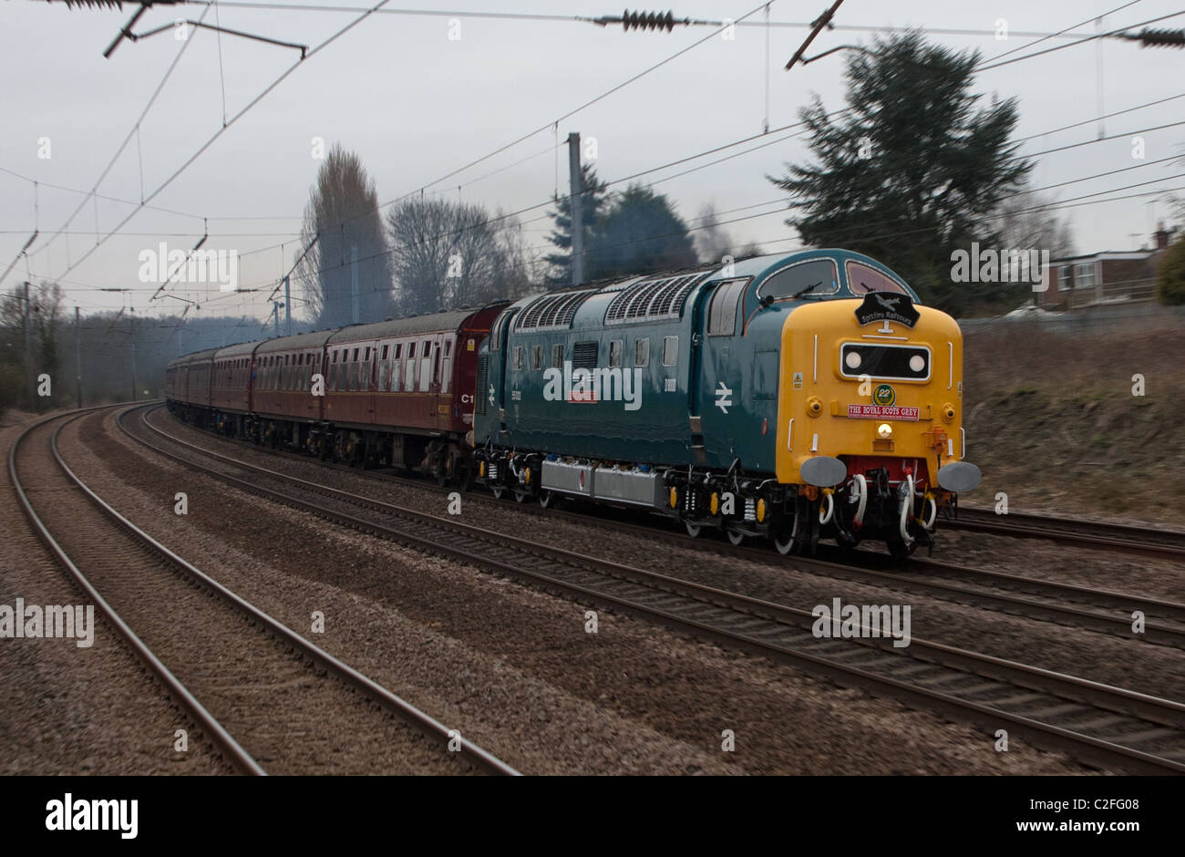 English Electric Type 5 Class 55 Deltic Locomotive No. D9000 (55022) Royal Scots Grey Stock Photo