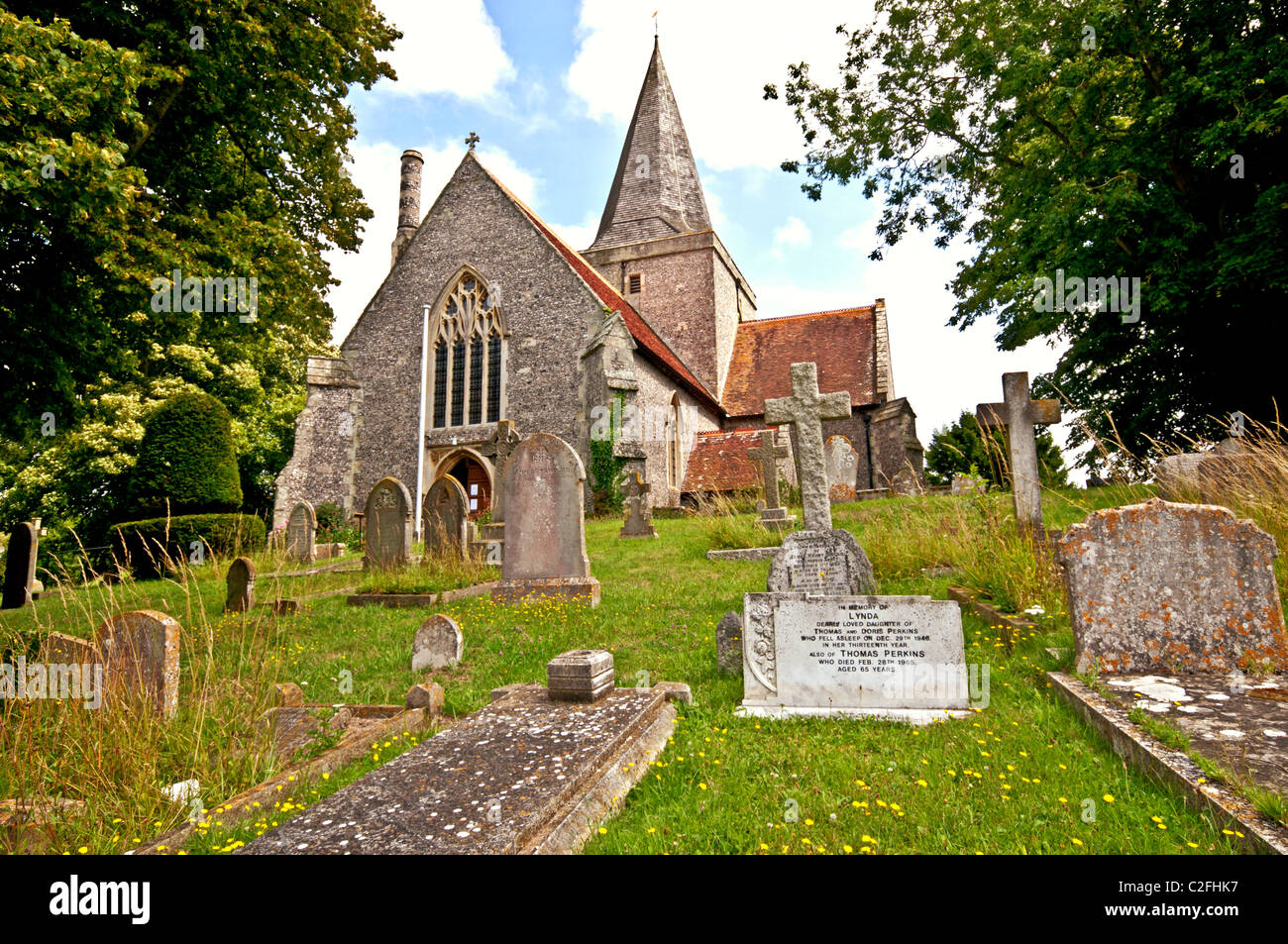 Firle Churchyard; Friedhof in Firle, Sussex Stock Photo