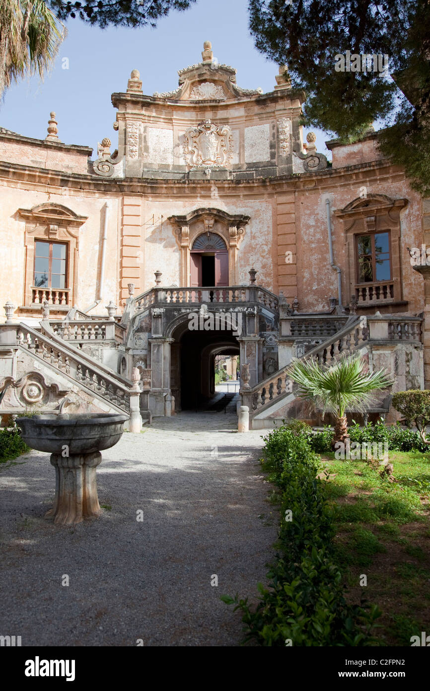 Villa Palagonia (1715) Bagheria near Palermo, Sicily, Italy Stock Photo -  Alamy, image size:866x1390