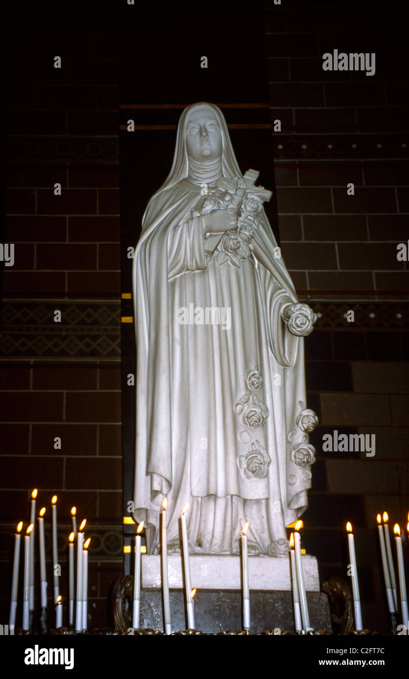Statue Of St Therese Of Lisieux High Resolution Stock Photography and ...