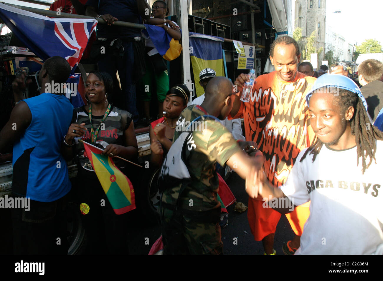 Carnival In Notting Hill London Stock Photo Alamy carnival-in-notting-hill-london-stock-photo-alamy