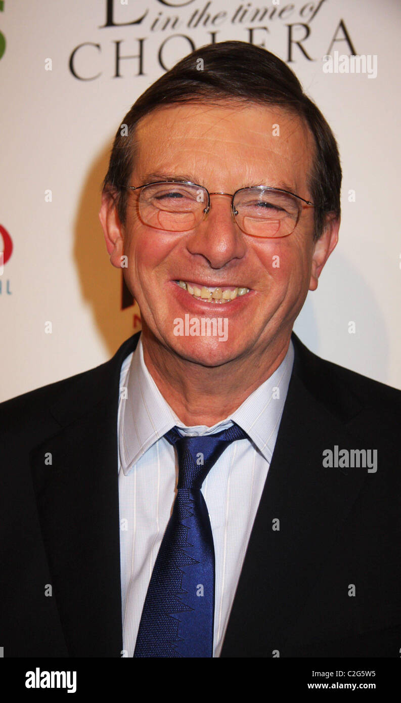 Mike Newell ‘An Evening Of Love’ benefiting ‘The Bare Feet Foundation