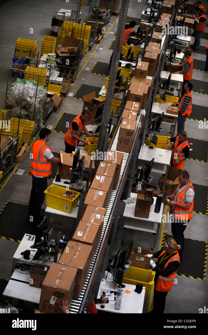 Packing boxes production line hires stock photography and images Alamy