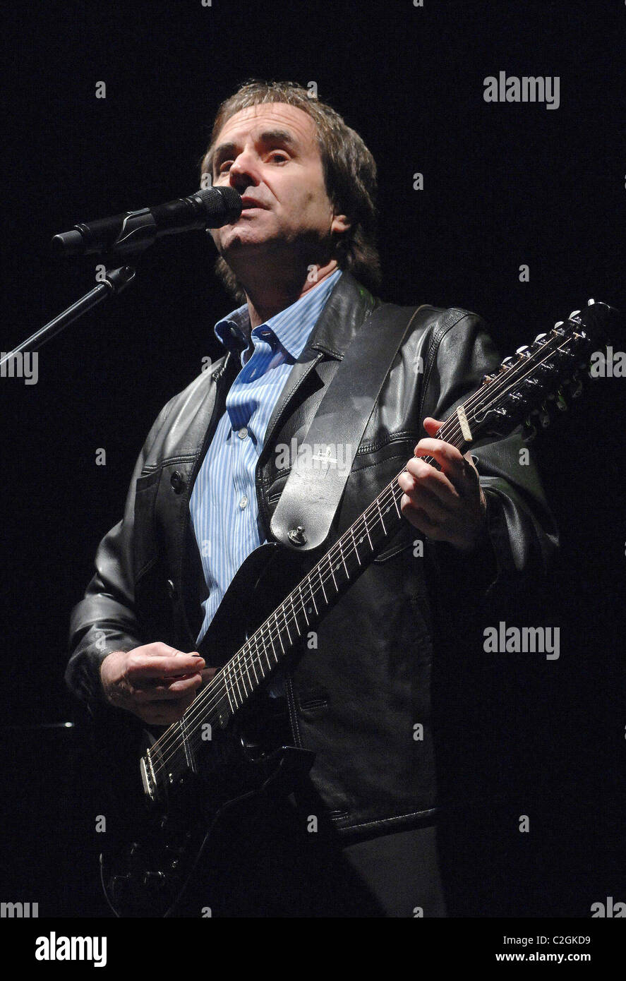 Chris De Burgh live at the Hammersmith Apollo London, England 18.11.