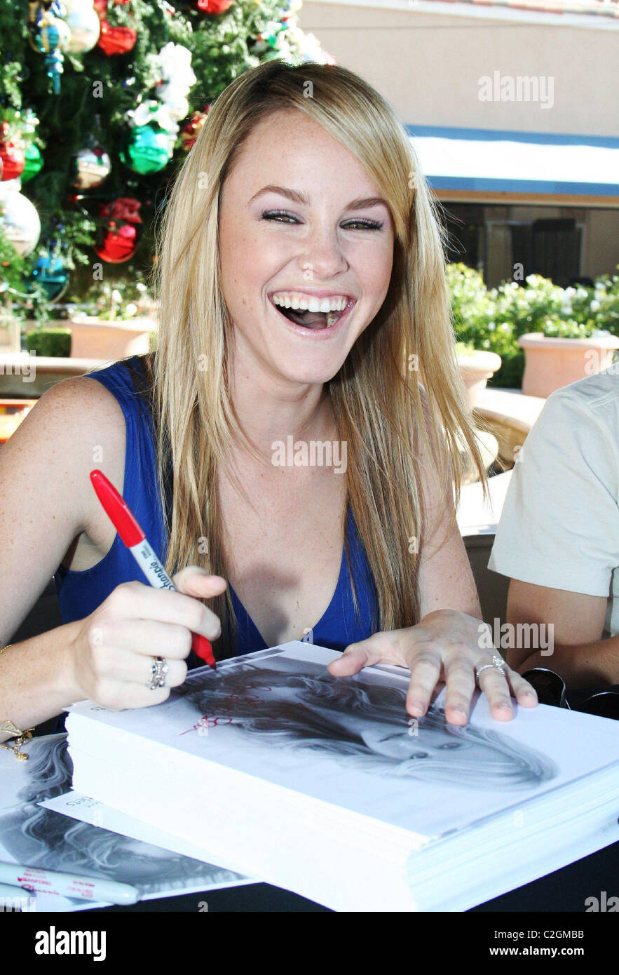 Julie Marie Berman of ABC's 'General Hospital' participates in a meet