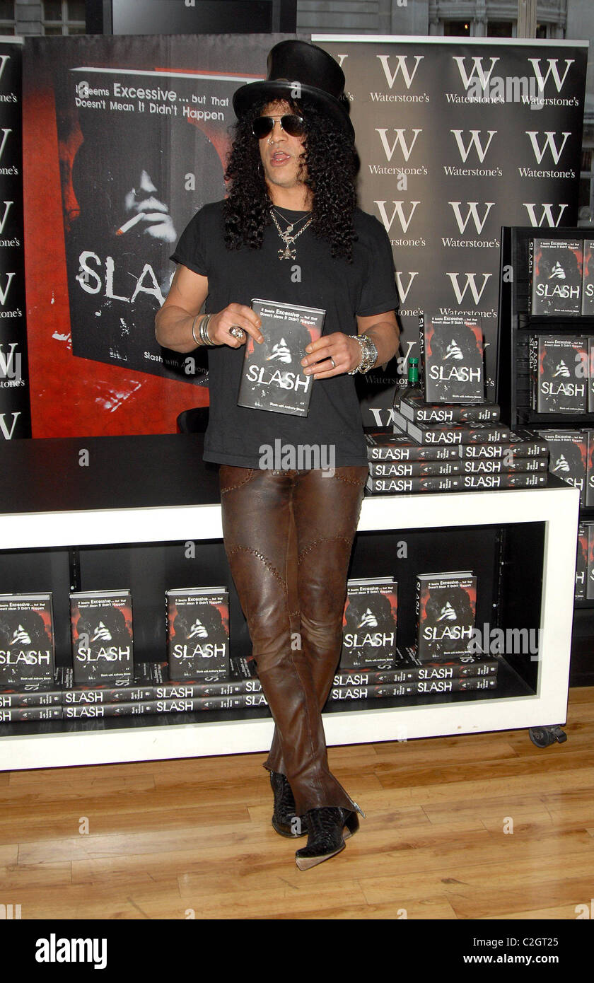 Guns 'N' Roses former lead guitarist Saul 'Slash' Hudson signs copies of  his autobiography 'Slash' at Waterstones Piccadilly Stock Photo - Alamy