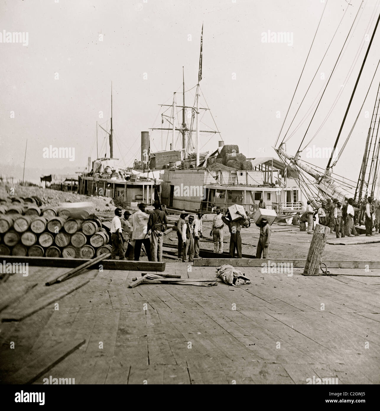 City Point, Va. African Americans unloading vessels at landing Stock Photo