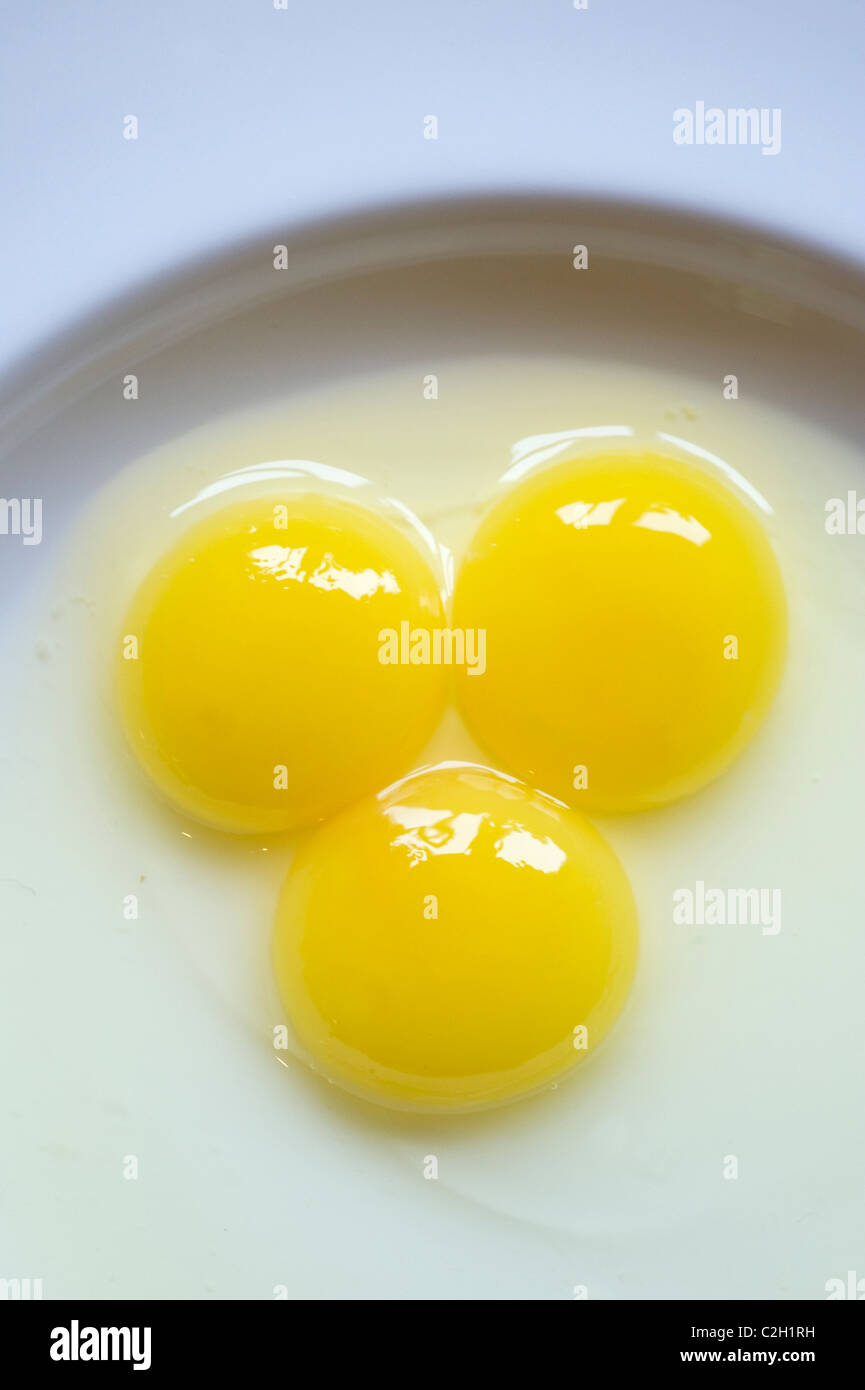 Yolker eggs hi-res stock photography and images - Alamy