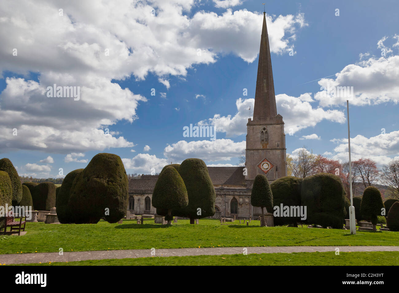 PAINSWICK CHURCH AND CHURCHYARD WITH YEW TREES, THE COTSWOLDS GLOUCESTERSHIRE UK Stock Photo