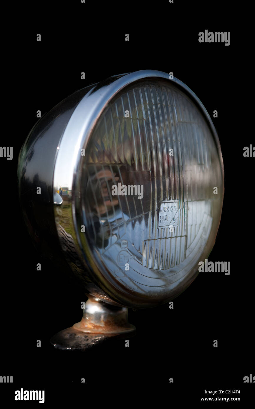Vintage car headlight hires stock photography and images Alamy