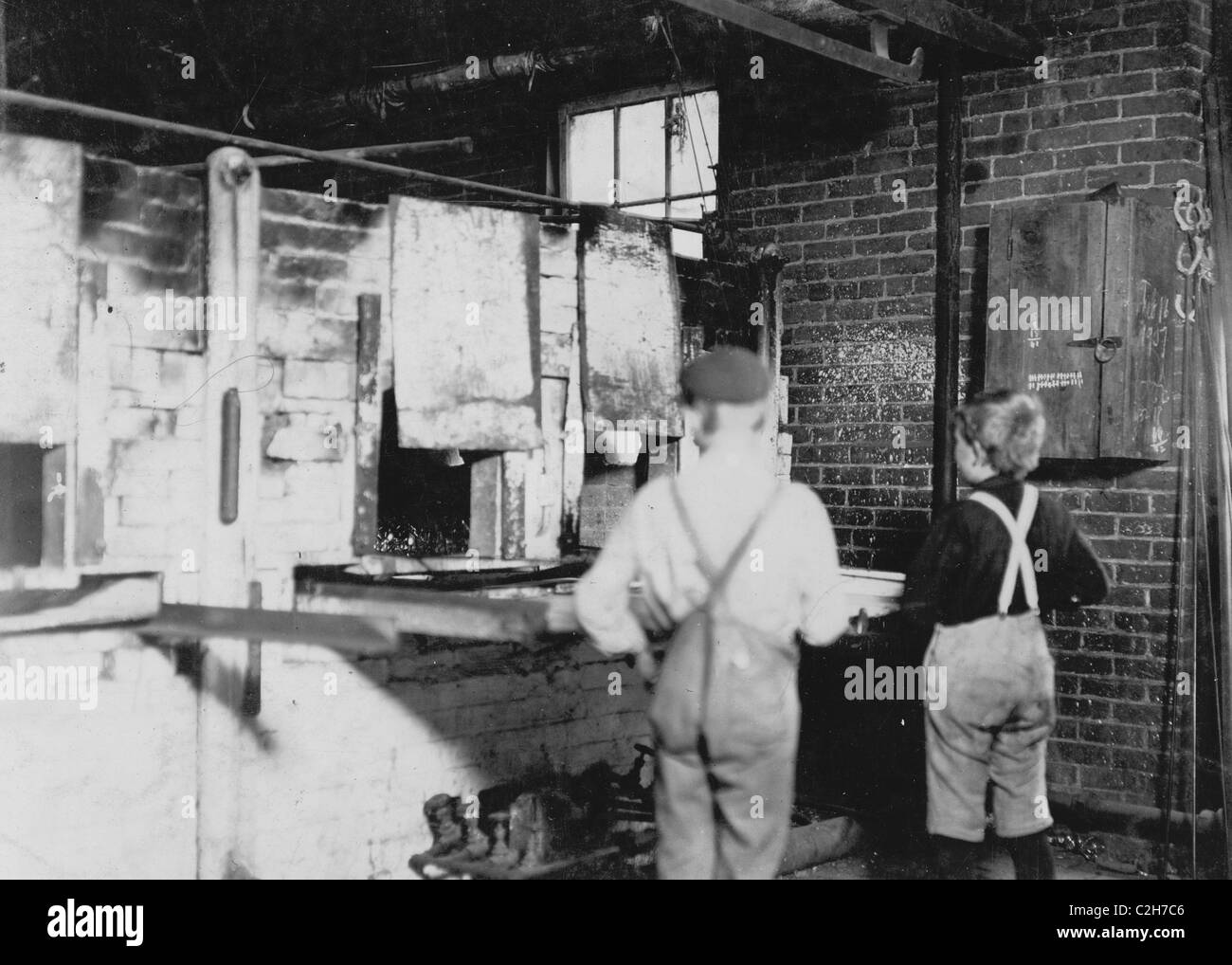 Boys at Lehr glass works Stock Photo Alamy