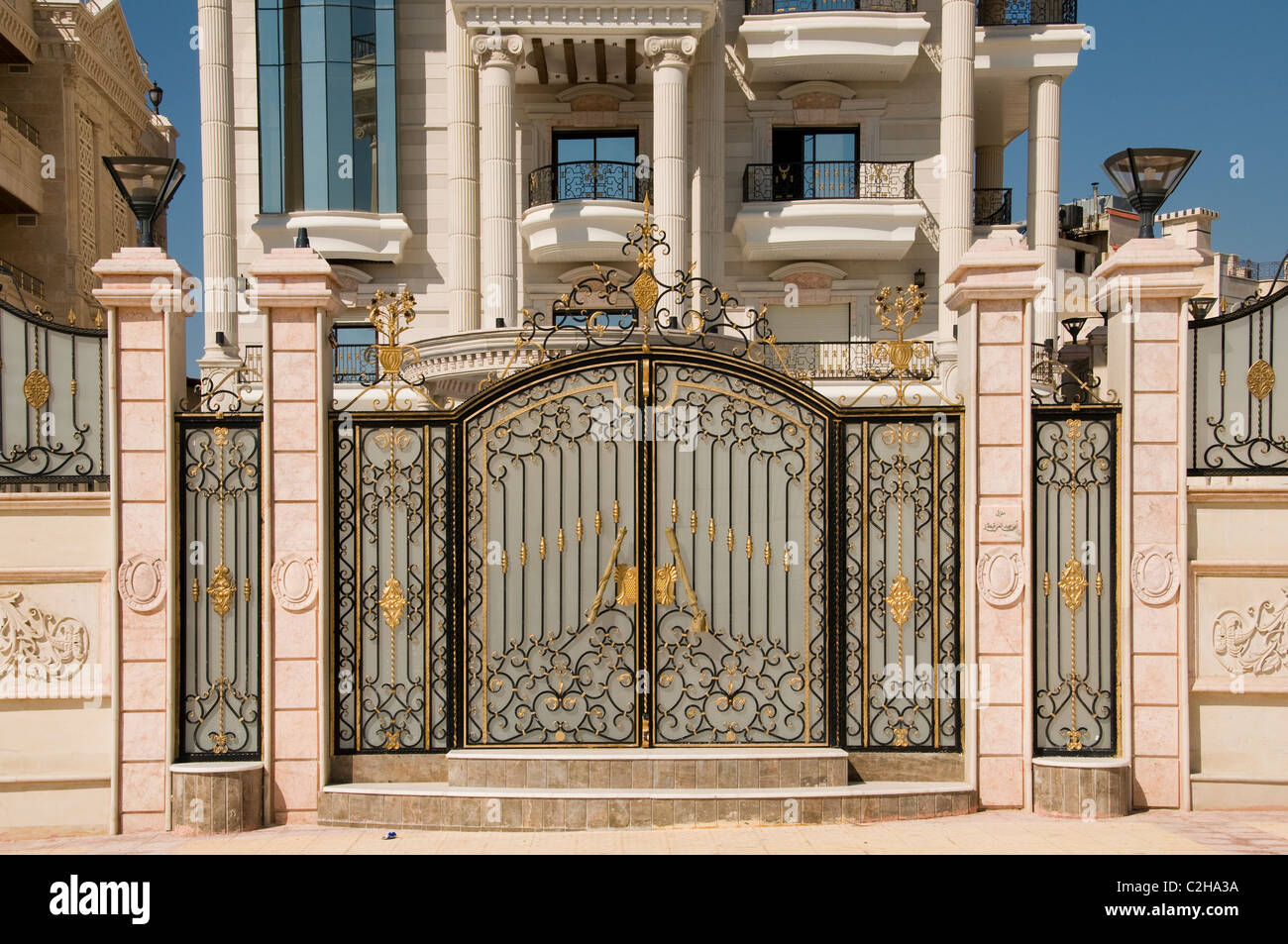 Hama Syria expensive house villa wealthy family Stock Photo Alamy