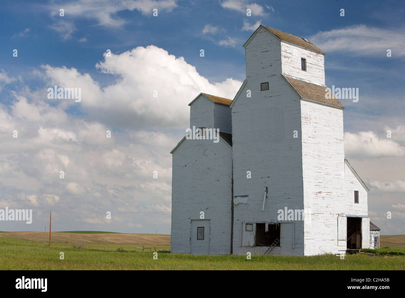 Grain Elevator, Saskatchewan, Canada Stock Photo Alamy