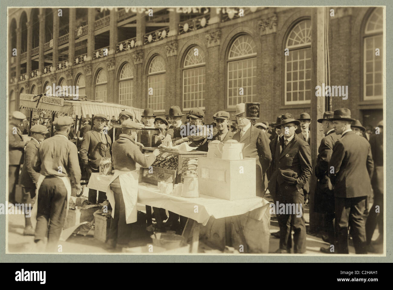 Baseball fans--'Hot dogs' for fans waiting for gates to open at Ebbets Field, Oct. 6, 1920 Stock Photo