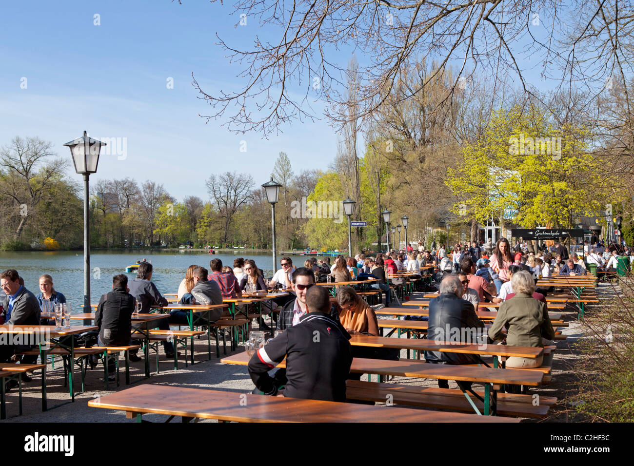 beer garden Lake House (Seehaus), English Garden, Munich, Bavaria, Germany Stock Photo