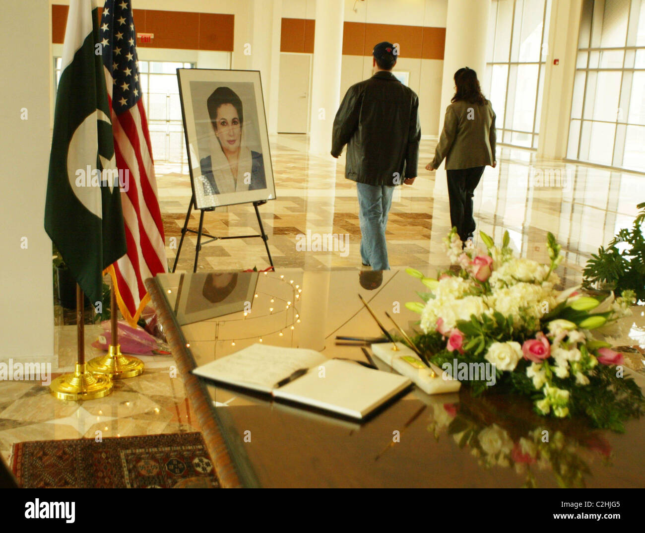 Tribute book signing to Benazir Bhutto, Prime Minister of Pakistan who was assassinated on December 27, 2007, after departing a Stock Photo