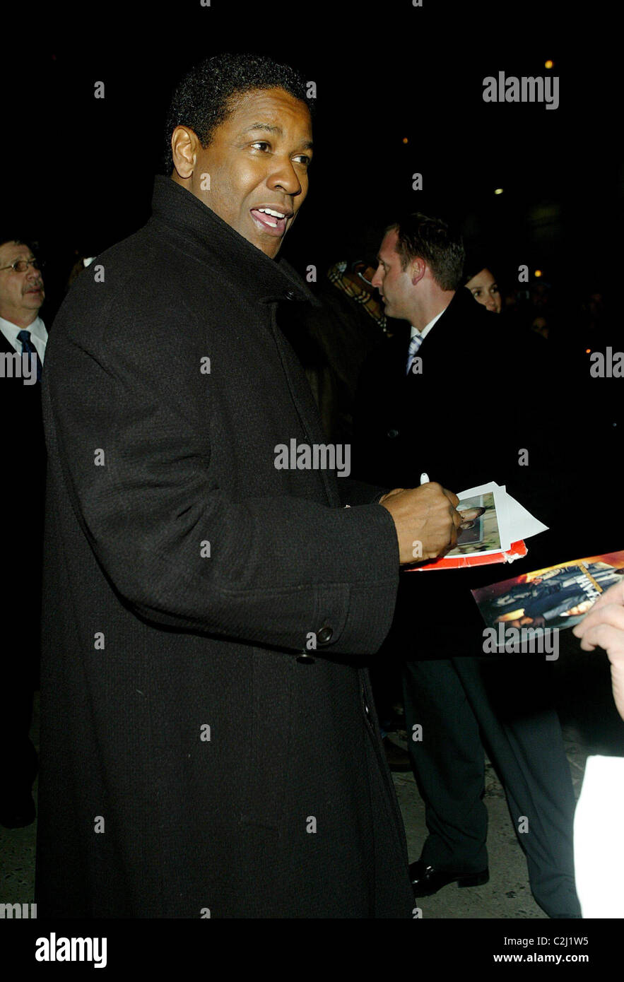 Denzel Washington Outside Ed Sullivan Theatre For The Late Show With Denzel Washington Outside Ed Sullivan Theatre For The Late Show With