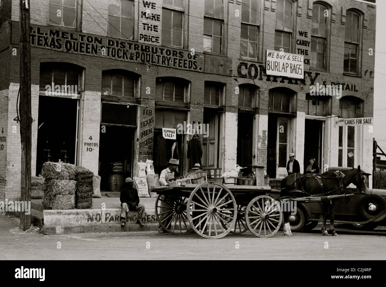 Farmers' supply store, Waco, Texas Stock Photo Alamy