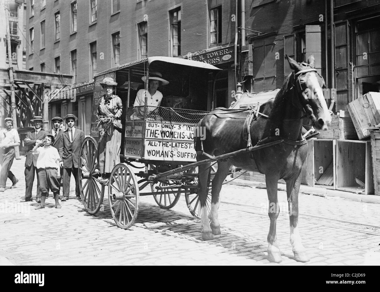 Horse Drawn Women's Suffrage Cart On its way to Boston Stock Photo