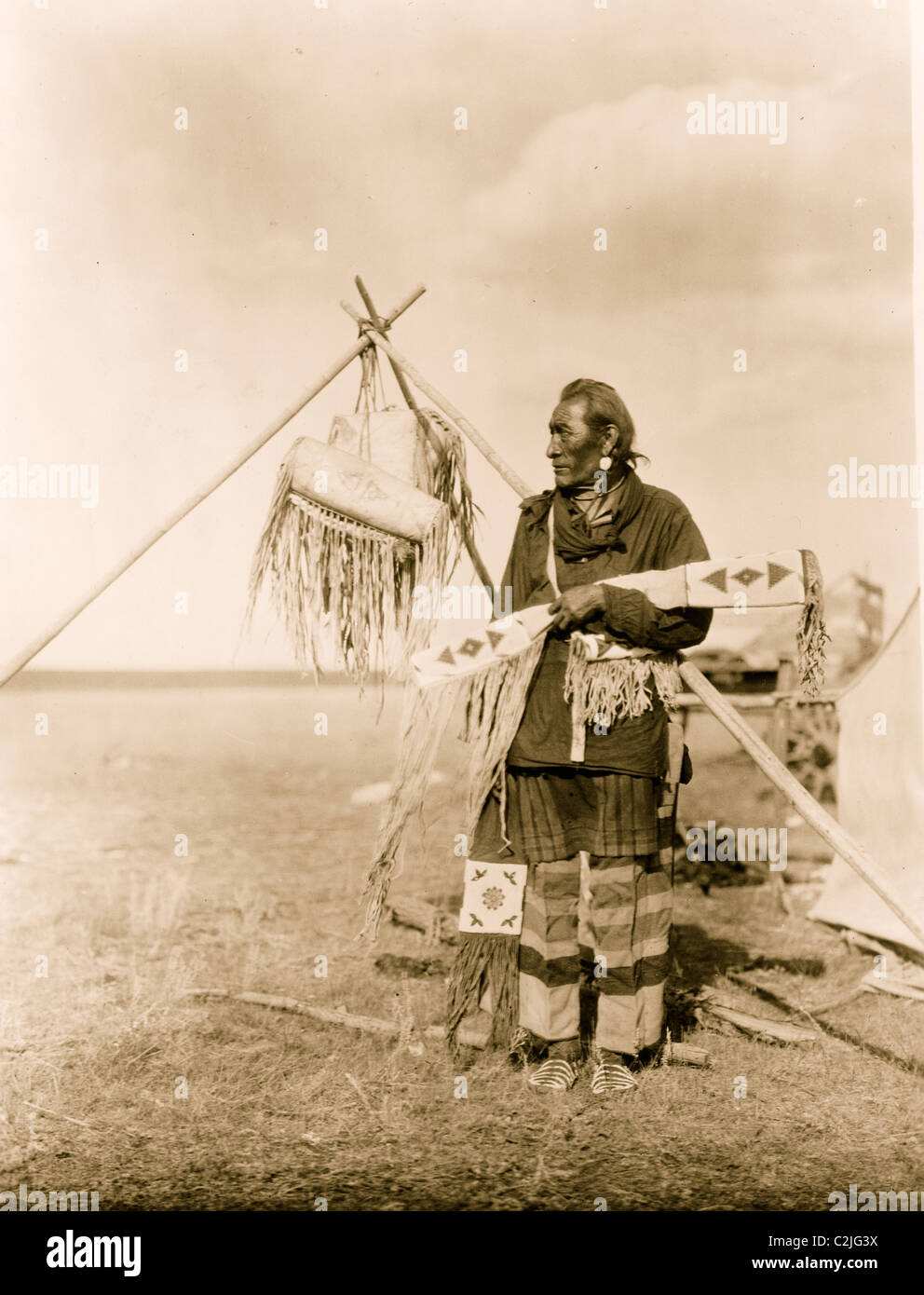 Blackfoot indians hi-res stock photography and images - Alamy