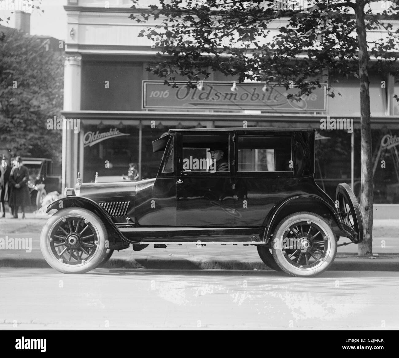 Dealership Black and White Stock Photos & Images Alamy