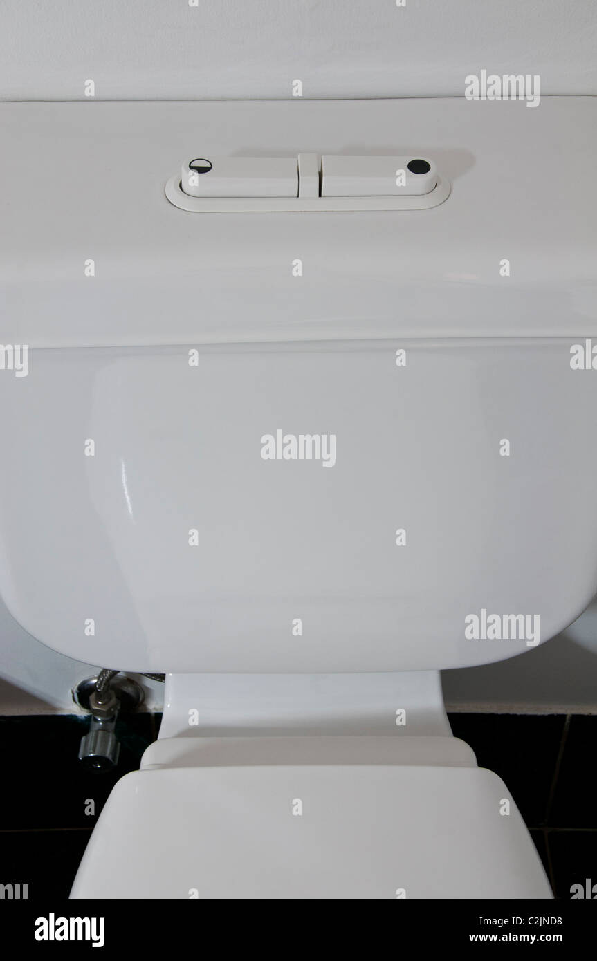 Toilet australia dual flush hires stock photography and images Alamy