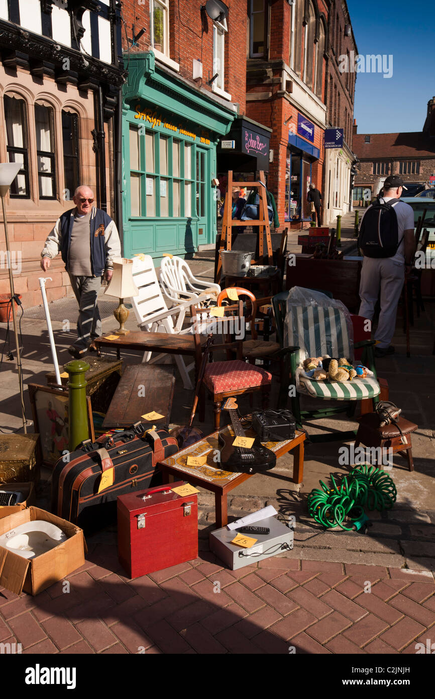 UK, England, Staffordshire, Leek, town centre, Market Place, Saturday
