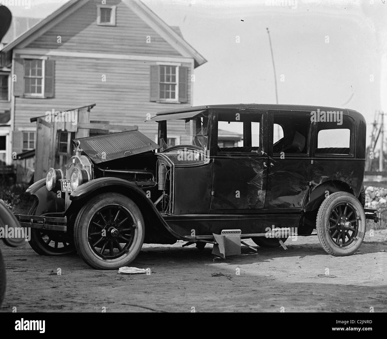 Body shop hood Black and White Stock Photos & Images Alamy