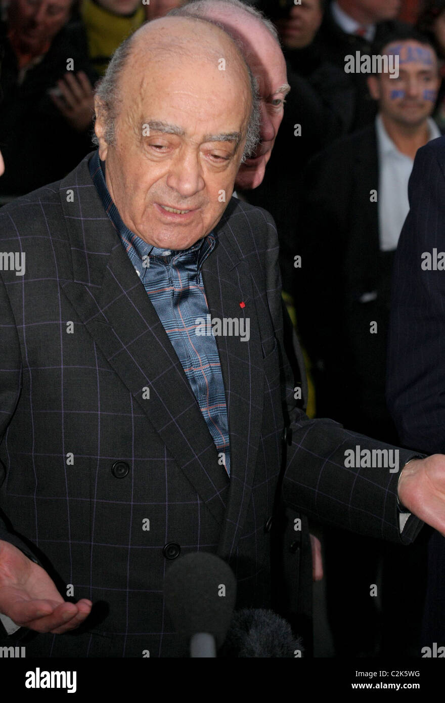 Harrods owner, Mohamed Al Fayed leaves the High Court after he gave evidence to the inquest into the deaths of his son Dodi and Stock Photo