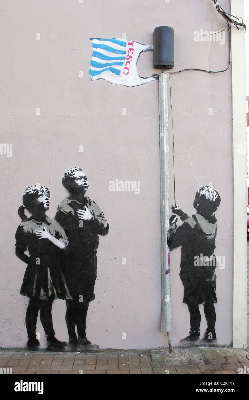 Banksy tesco hi-res stock photography and images - Alamy Banksy tesco hi-res stock photography and images - Alamy