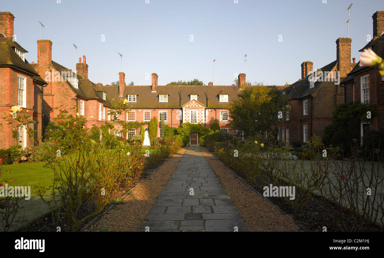Hampstead Road Stock Photos & Hampstead Road Stock Images Alamy