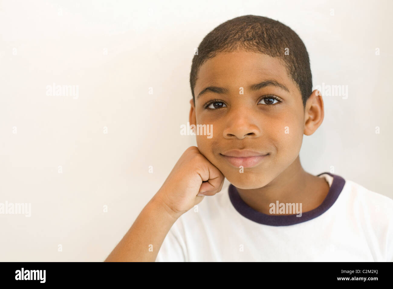 6 year old african american boy hi-res stock photography and images - Alamy