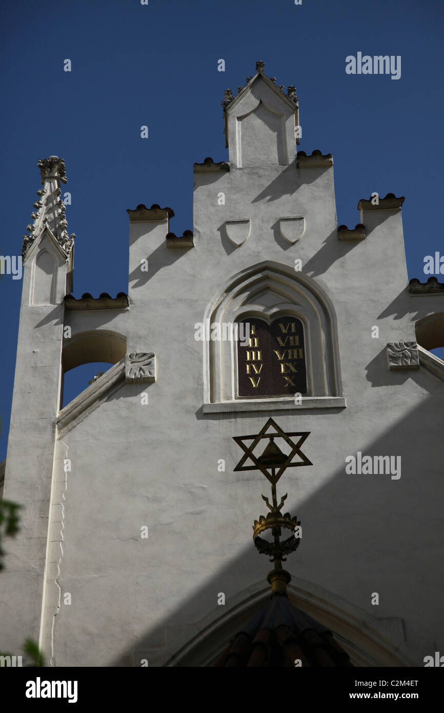 The pseudo Gothic design of the 16th century Maisel Synagogue or