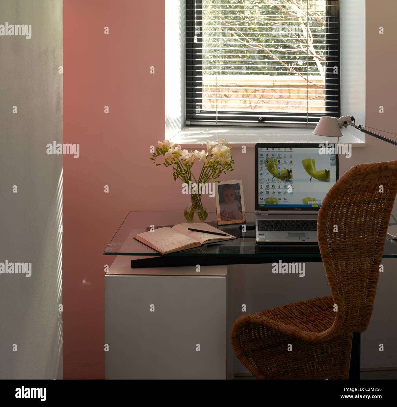 2000s Office High Resolution Stock Photography and Images Alamy