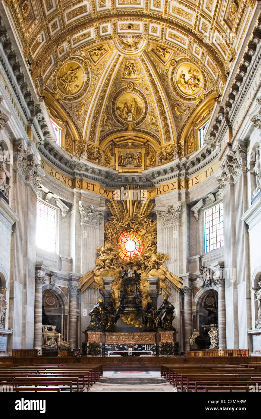 The altar, The Vatican, Vatican City, Rome Stock Photo Alamy