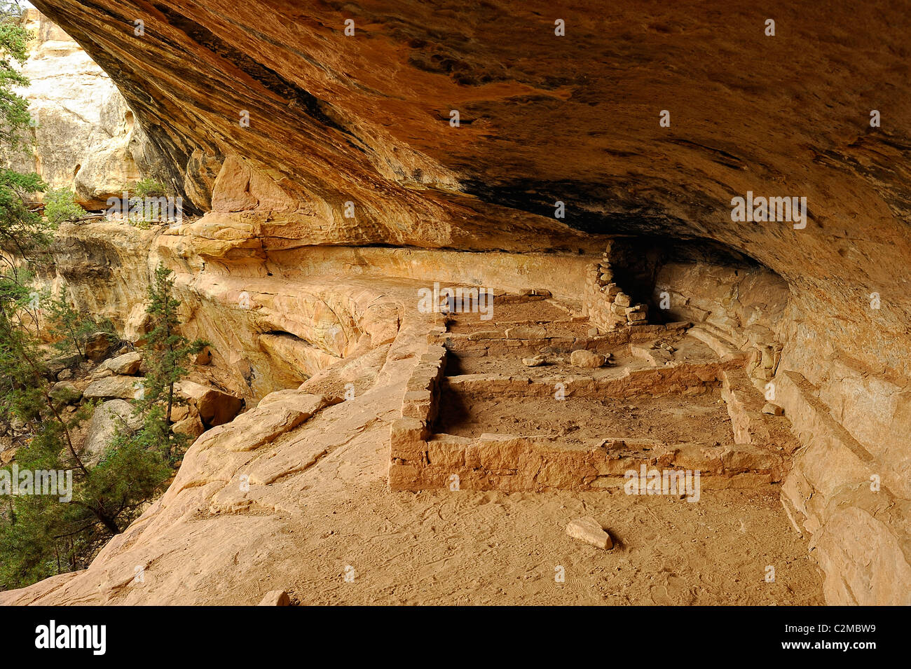 cliff dwelling in Mesa Verde National Park Stock Photo - Alamy